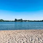 Kralovske Apartma Kolonada Apartment *