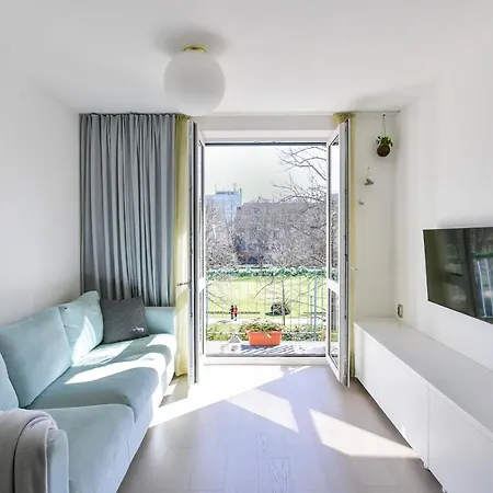 Kralovske Apartma Kolonada Lejlighed